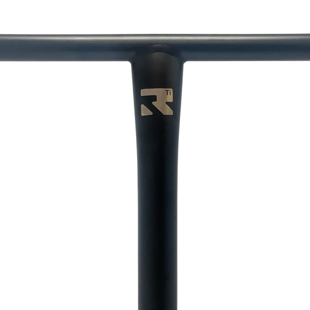 Root Industries AIR Titanium 27 T-Bar styre Black titan