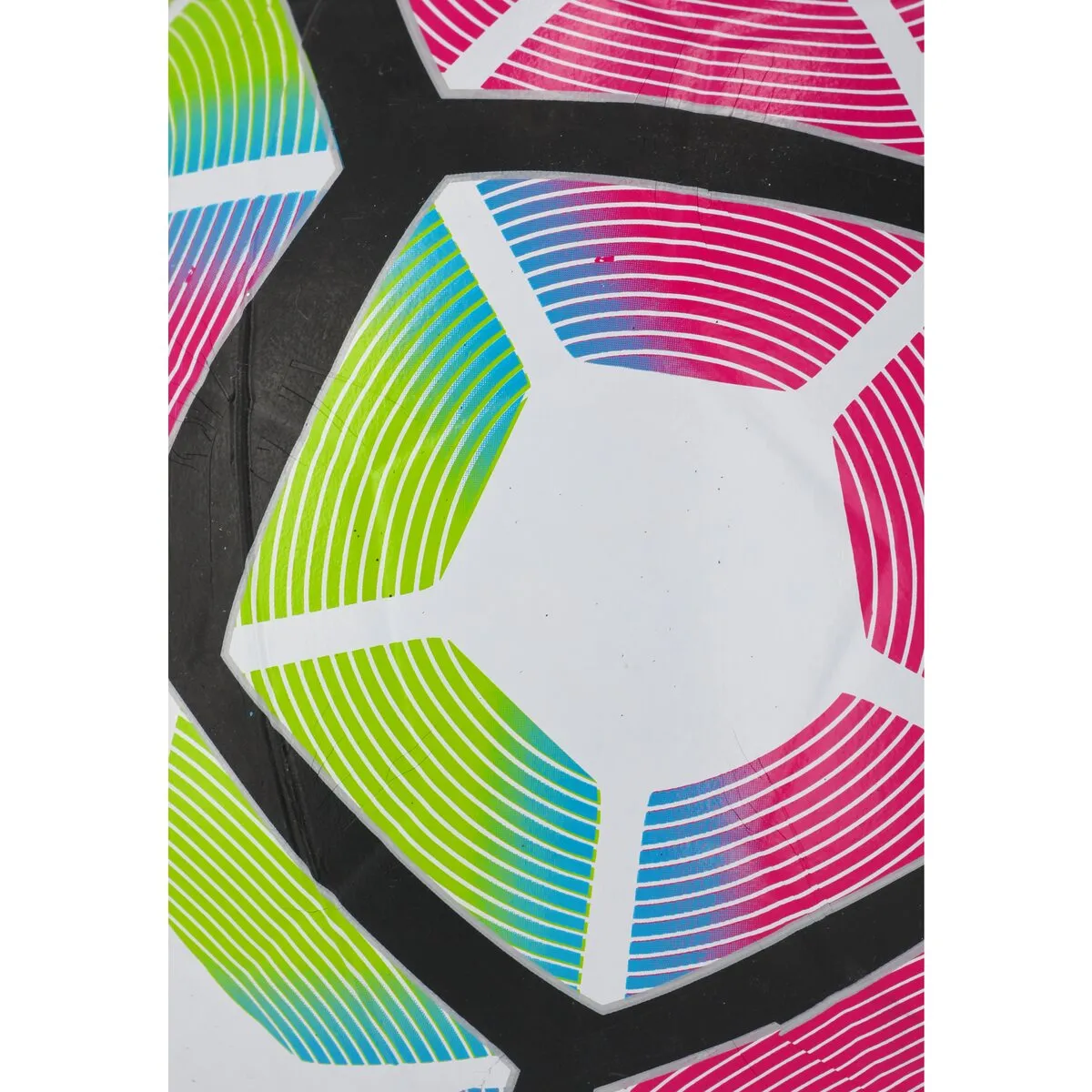 Rezo Rubber fotboll storlek 4 svart gummi