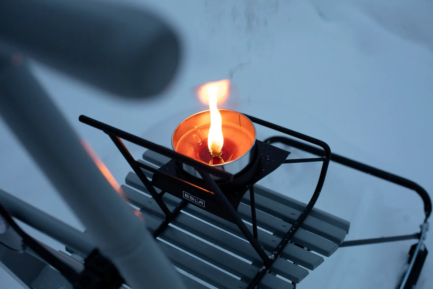 ESLA Ulkotuli minispark prydnad trä