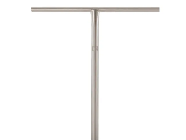 Lucky Paradigm Ti styre sparkcykel titan 66x61cm