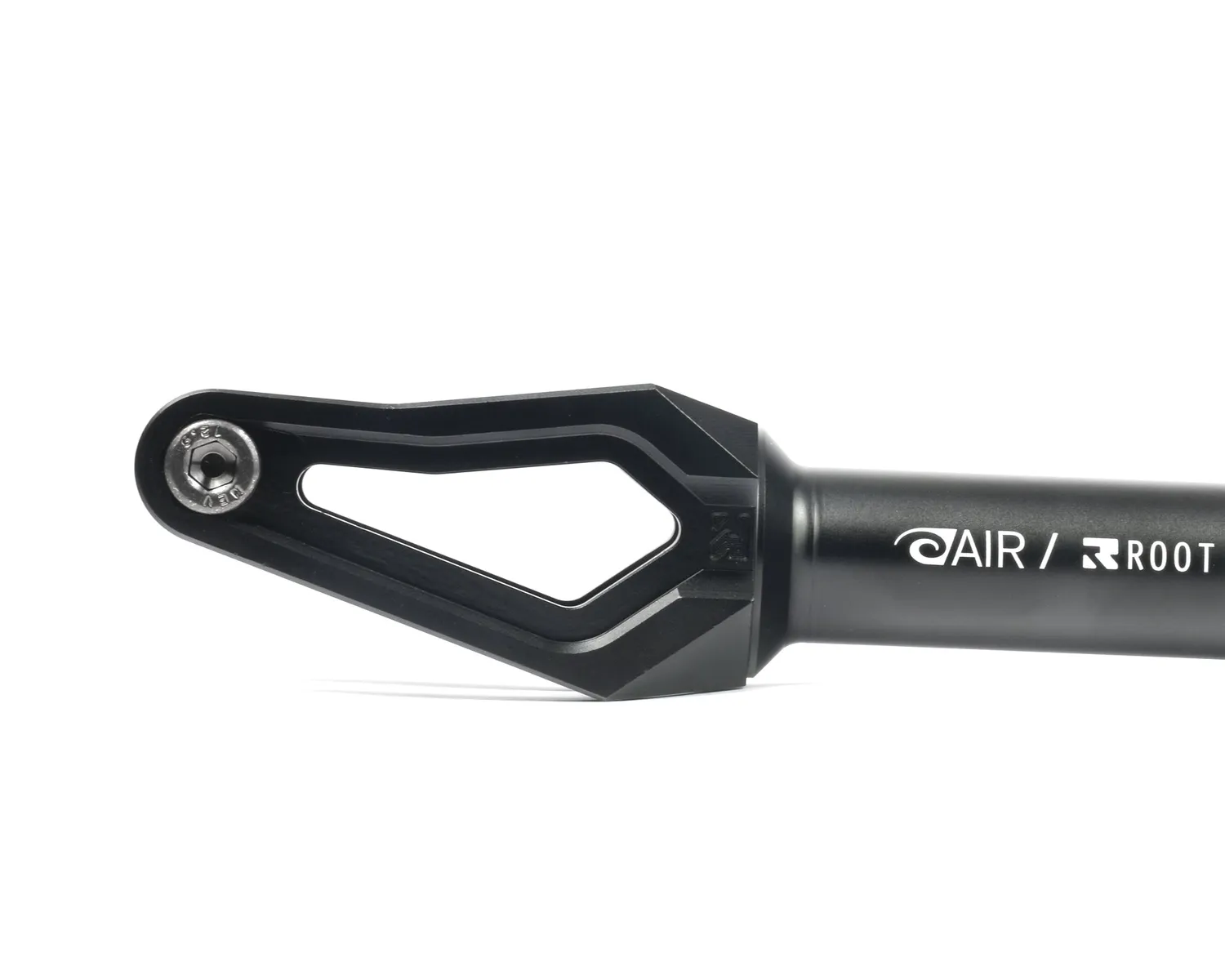 Root Industries AIR IHC framgaffel svart 300g