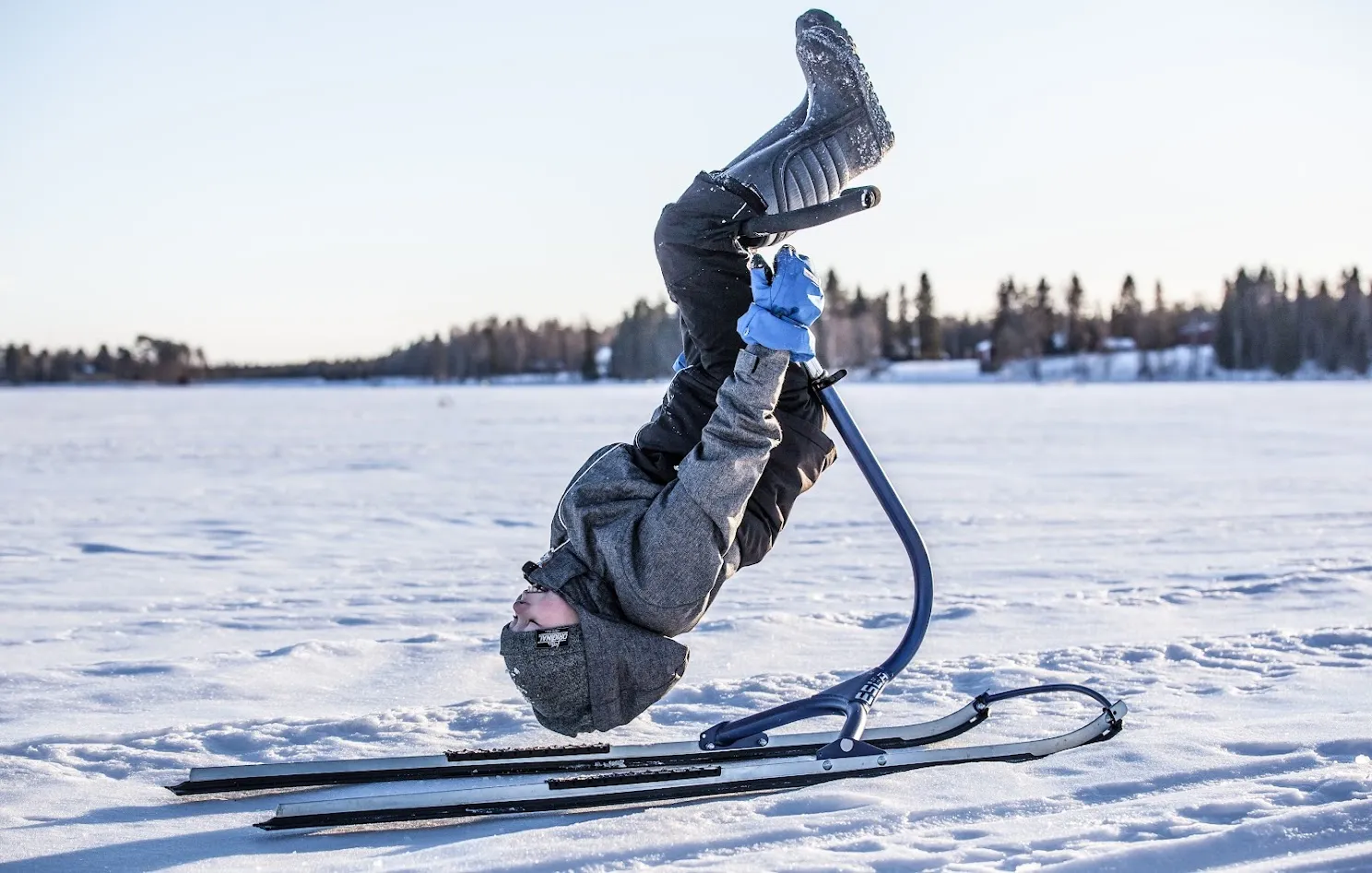 ESLA Kickspark sparkstötting stålram tävling