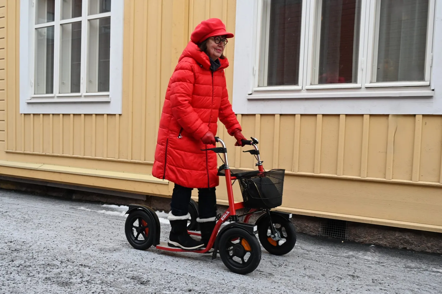 ESLA Kick Roller 3900 sparkcykel 4-hjul trumbroms