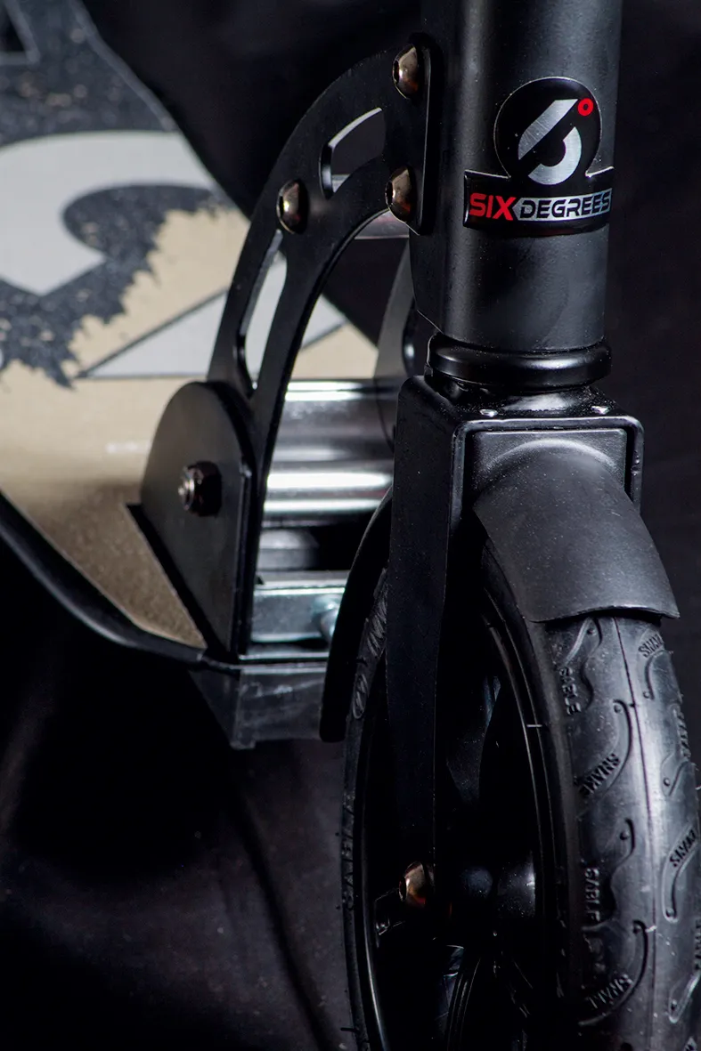 SIX DEGREES Aluminium Scooter Air 205 mm sparkcykel guld city