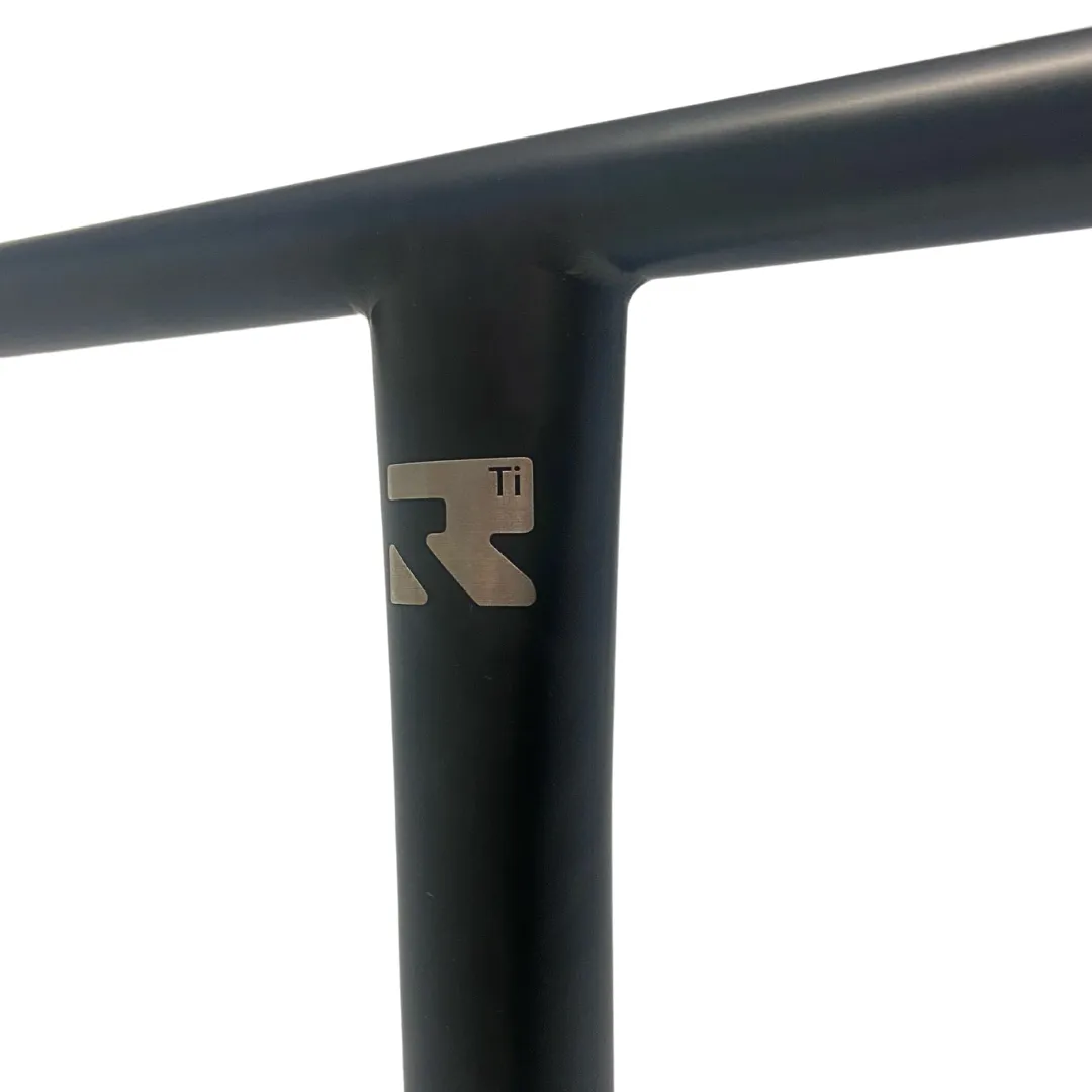 Root Industries AIR Titanium 27 T-Bar styre Black titan